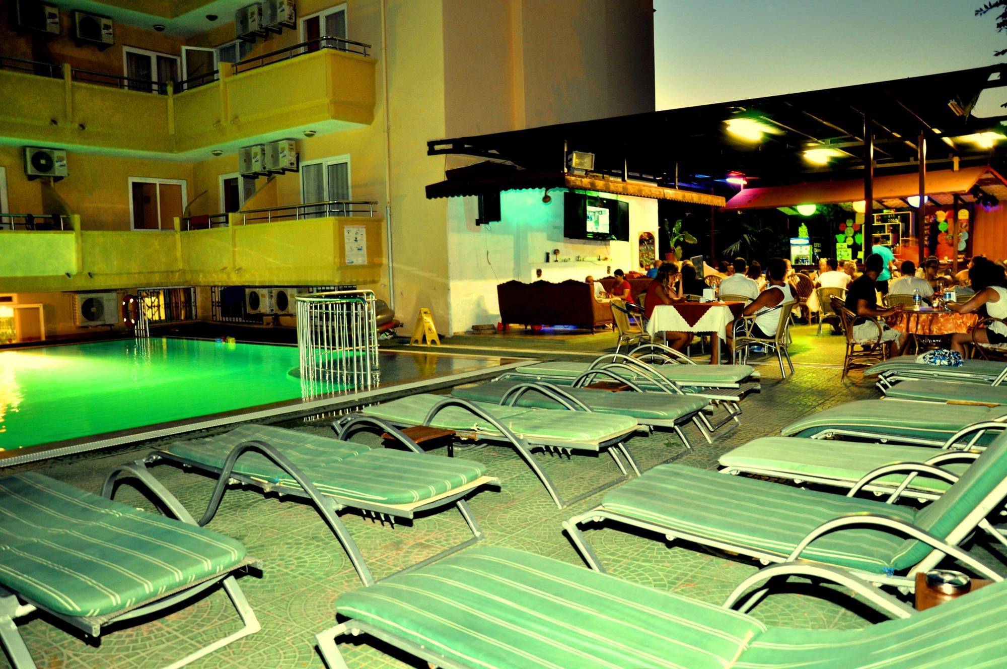 Marsyas Hotel มาร์มาริส ภายนอก รูปภาพ